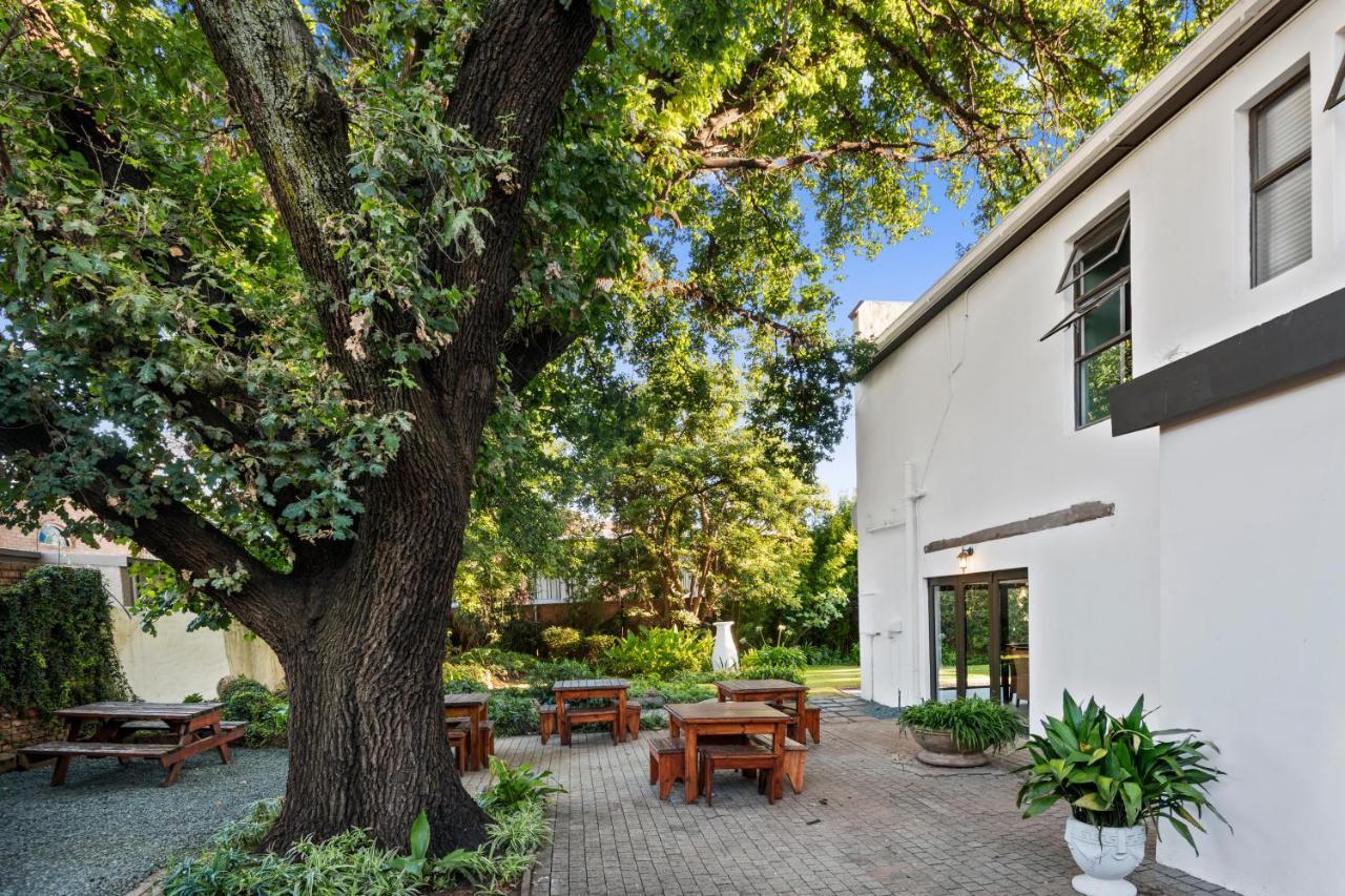 De Akker Guest House Bloemfontein Bagian luar foto