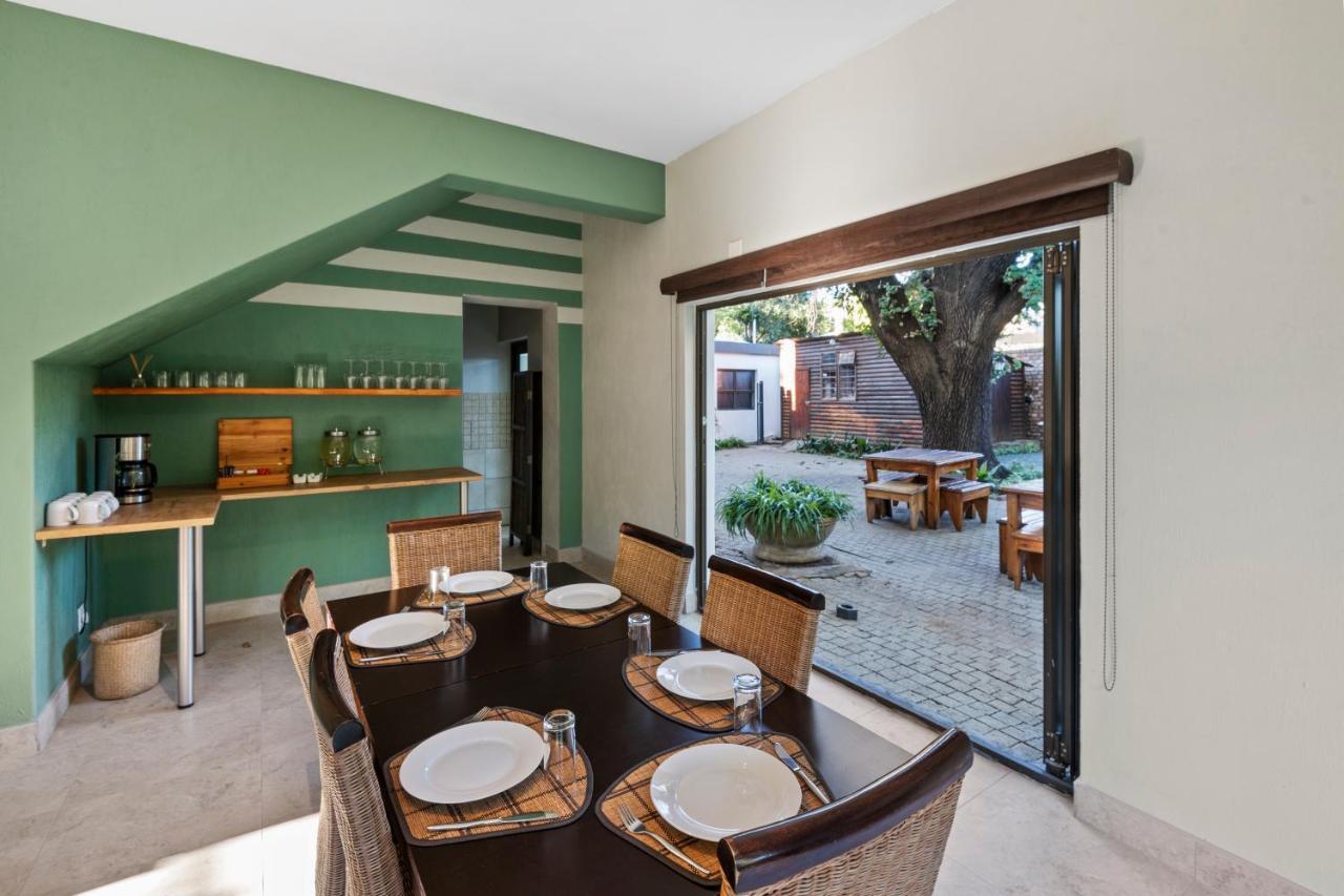 De Akker Guest House Bloemfontein Bagian luar foto